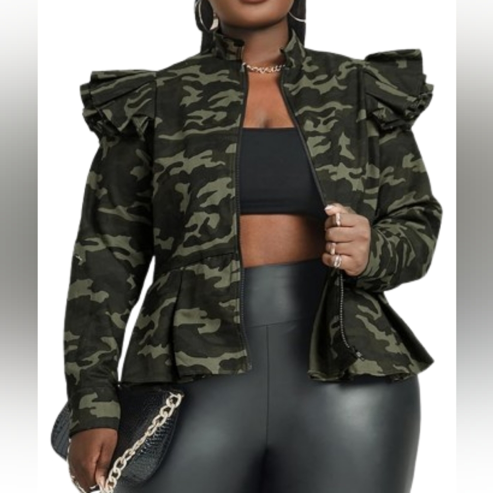 CAMO-print Ruffle Shoulder Peplum Jean Jacket sz. 2X (18/20)